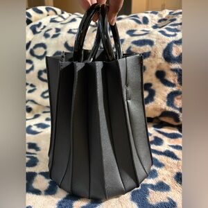 Elegant Black Women's Handbag